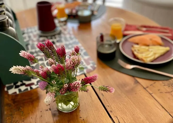 L Oree Du Bois, Le Saussenac