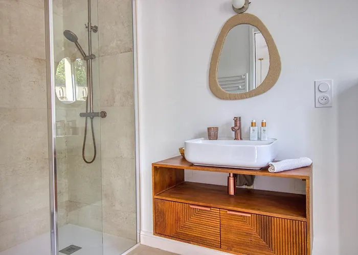 L Oree Du Bois, Le Bed & Breakfast *