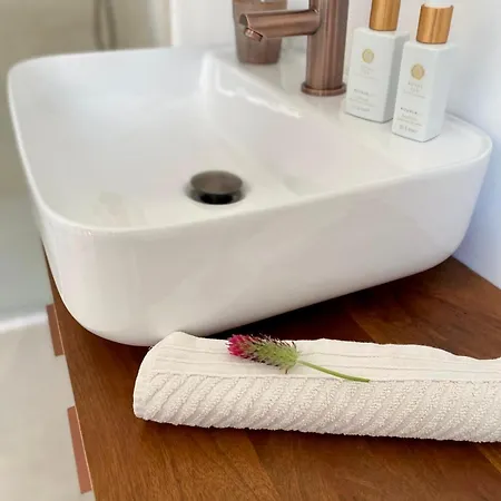 Bed & Breakfast L Oree Du Bois, Le *