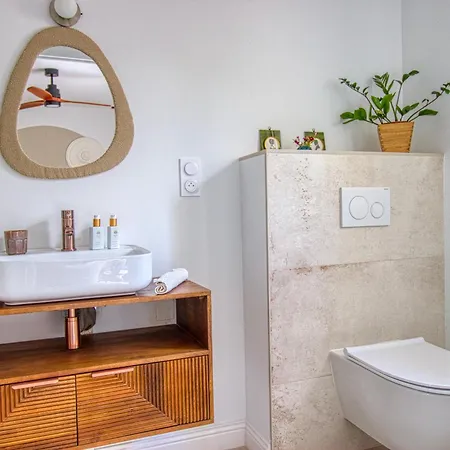 Bed & Breakfast L Oree Du Bois, Le