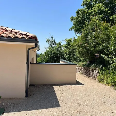 L Oree Du Bois, Le Saussenac